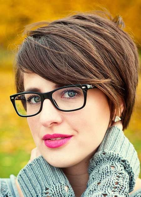 Hairstyles for women short hair