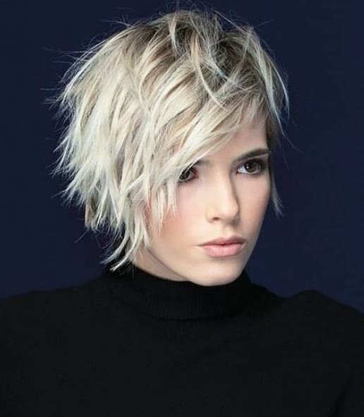 Short hairstyle ideas for women - short office styles trends