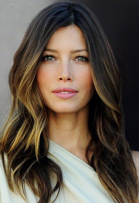 Umbar haircuts for long -haired women