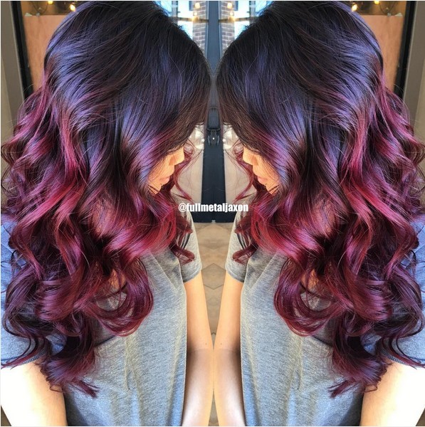 Omper hairstyles with long curly hair - women's haircuts
