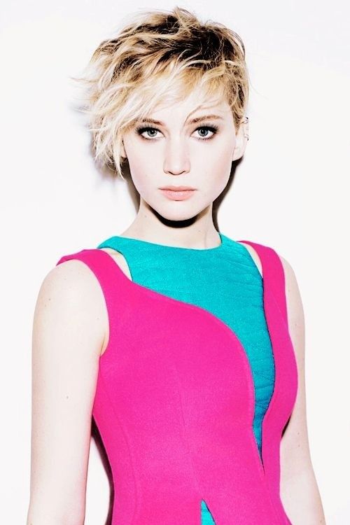 20 Gorgeous Wavy and Curly Pixie Hairstyles: Short Hair Ideas