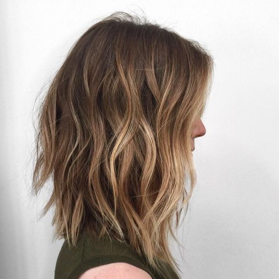 Omper, wavy lobe pieces - hairstyles length of the shoulder for women