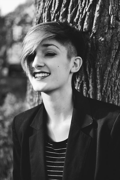 One side haircuts for short hair