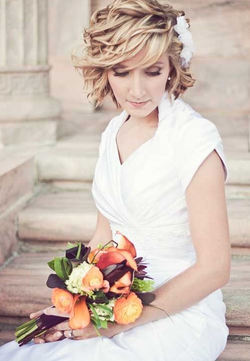 A short haircut perfect for wedding hairdos 2014