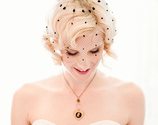 23 Perfect Short Hairstyles for Weddings: Bride Hairstyle Designs