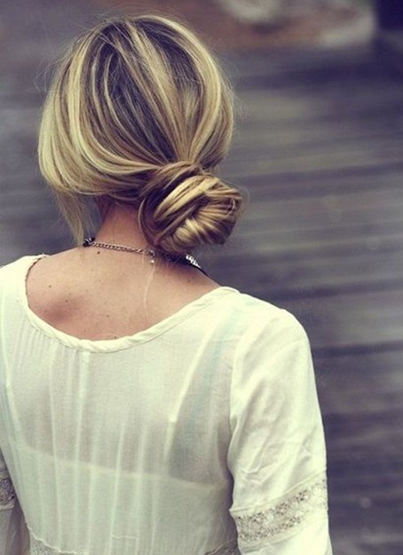 The perfect side hairstyle