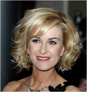 Perfectly, Loose Curly Hairstyle for Medium Hair