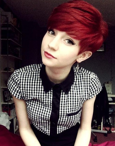 Pixie Haircuts 2014: Short hairstyles for girls with side bangs