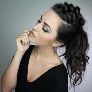 22 Pretty, Charming Ways to Style Your Ponytail Hairstyle
