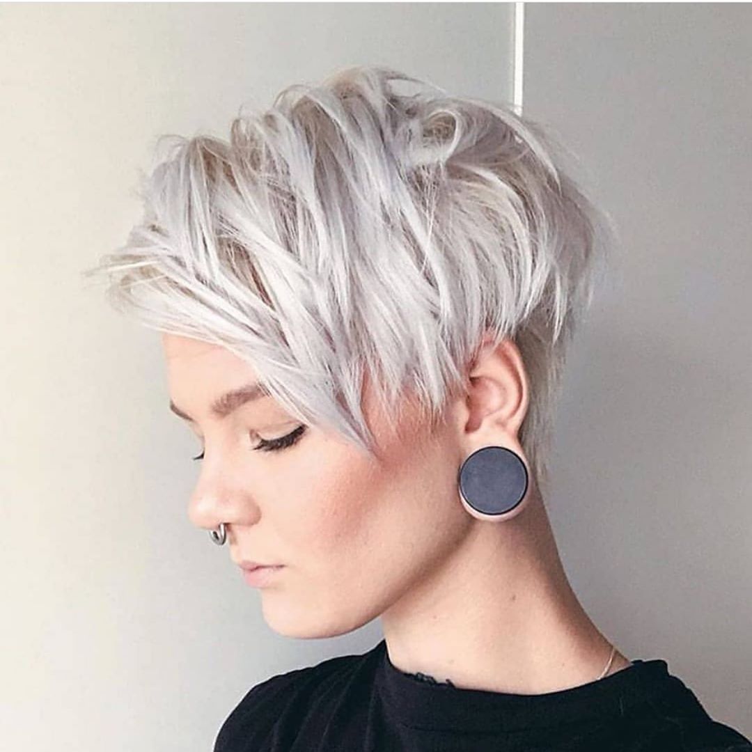 Female short hairstyle for females - easy short hairstyles ideas