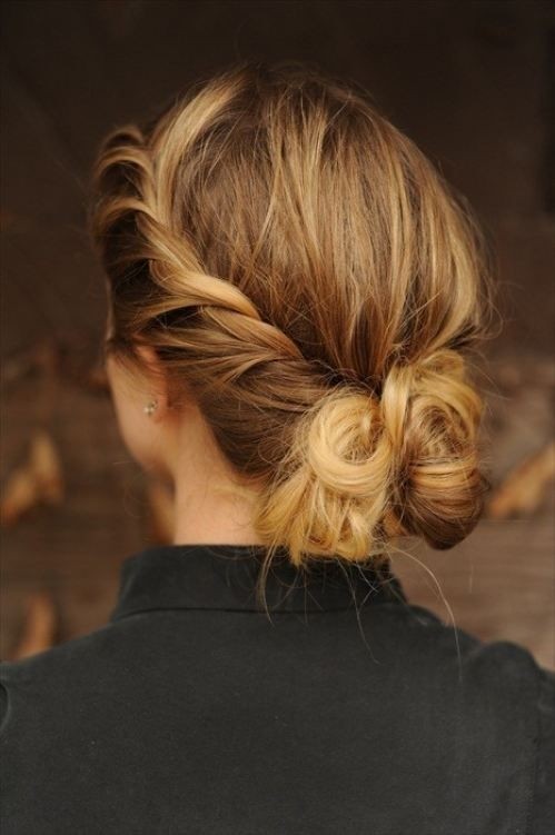 10 Pretty French Twist Updo Hairstyles