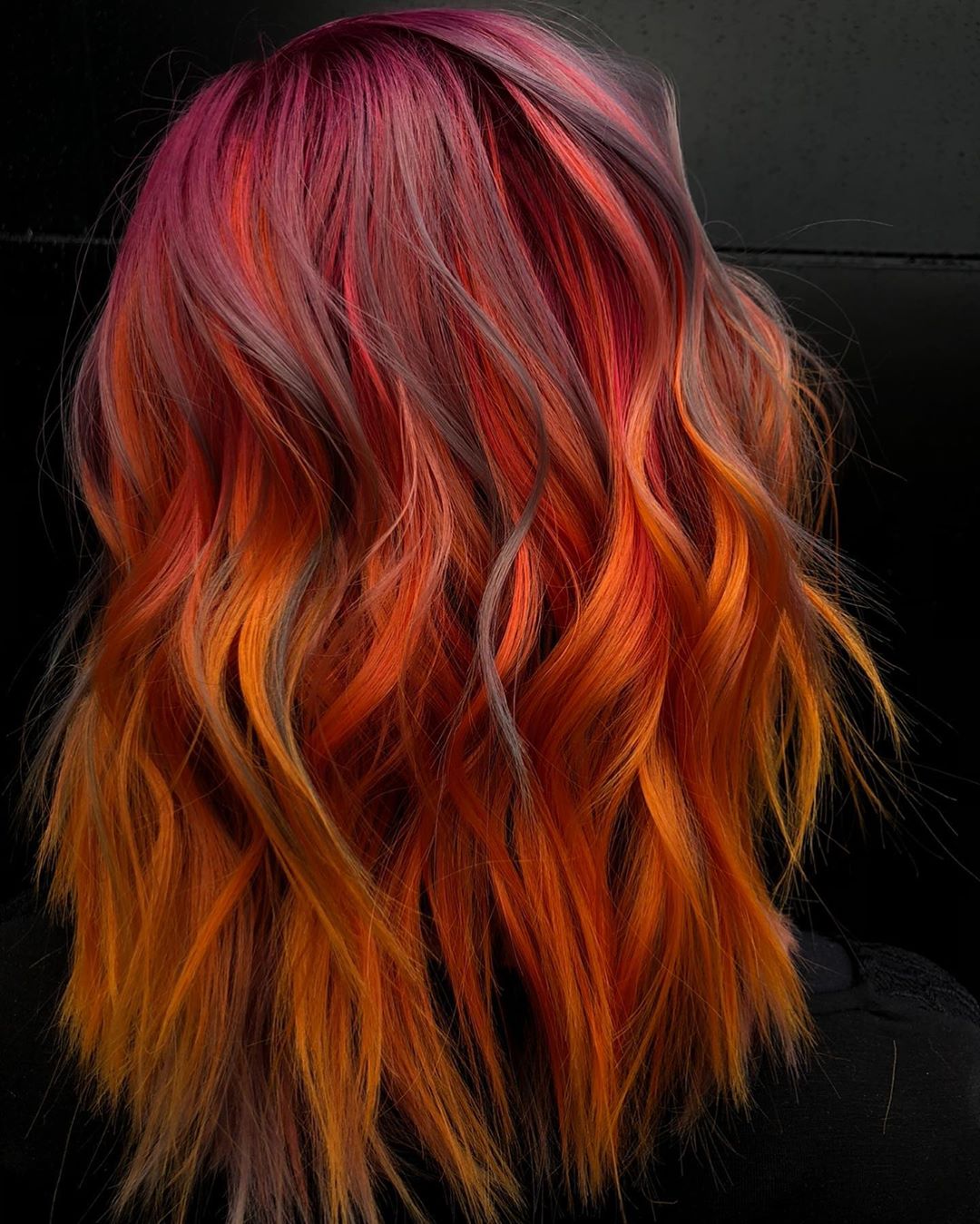 Beautiful medium -length hair styles - styling hair with a shoulder length 2021 - 2022