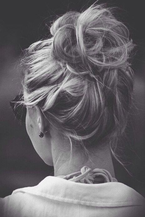 Hairstyles are beautiful messy update for the summer