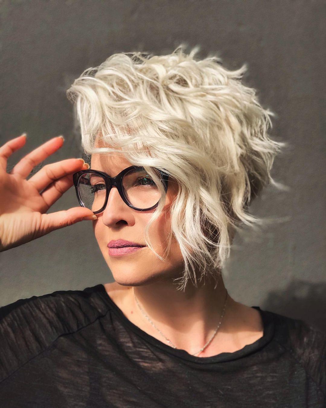 Written short hairstyles - wavy haircuts for short hair