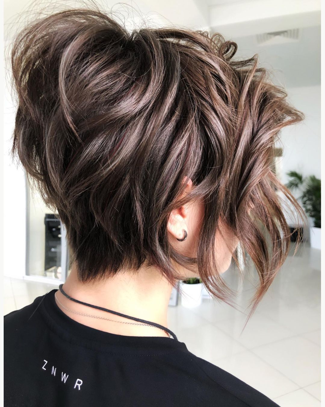 Written short hairstyles - wavy haircuts for short hair