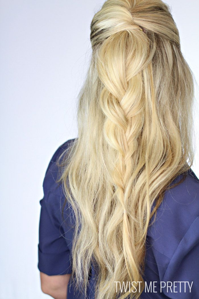 Beautiful twisted hairstyles for long hair: Half highe