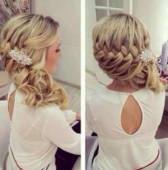 Hairstyles concert for long hair: side braids