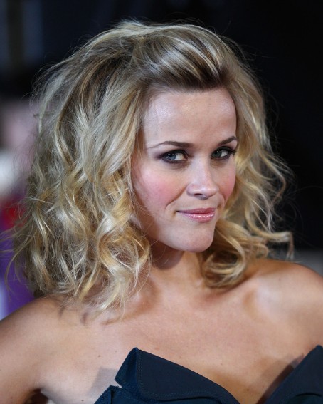 Reese Witherspoon, wavy hairstyles
