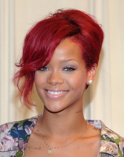 French Rihanna Twist Hair Shave 2012 French Rihanna Twist Hair Shave 2012