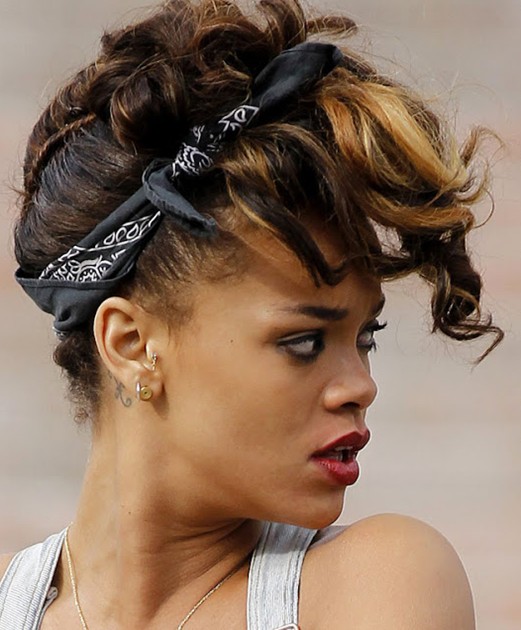 Rihanna hairstyles: unofficial updates for long hair