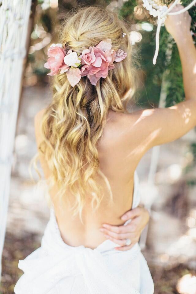 Boast wedding hairstyles inspired by the island