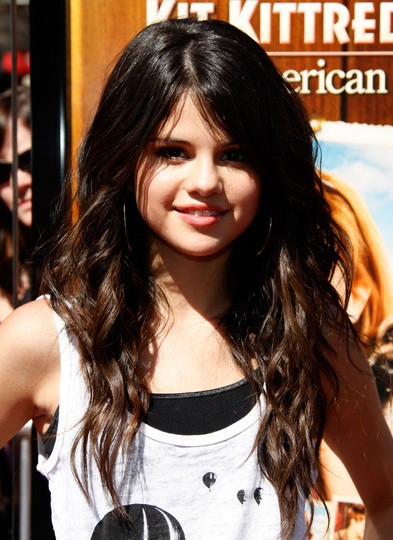 Selena Gomez hairstyles 2012 Selena Gomez hairstyles 2012
