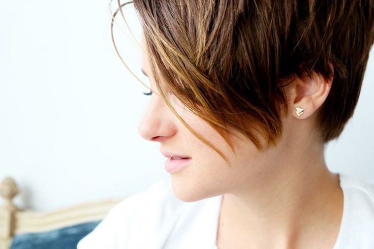 18 Chic Short Layered Hairstyles for Women