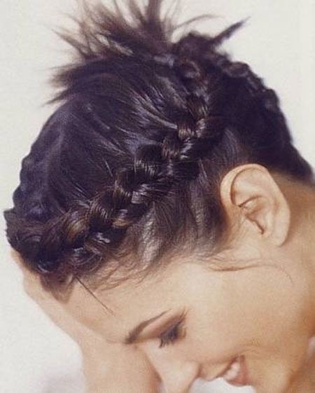 Short hair braided summer