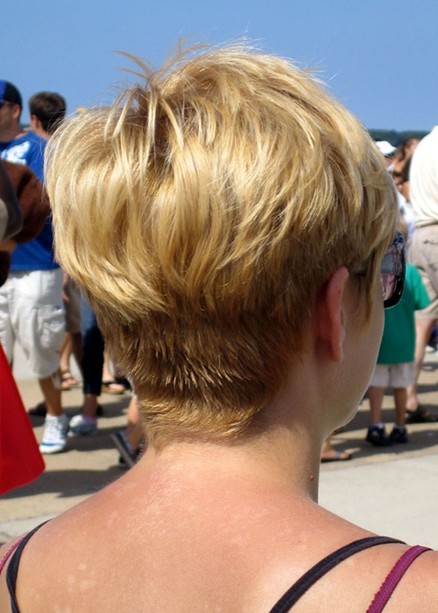 Short haircuts for the summer