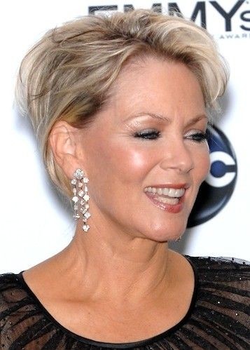 Short haircut ideas for women over 50 years