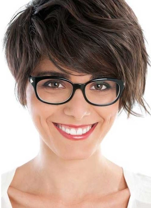 Short Hairstyles for Thick Hair: Cute Haircut