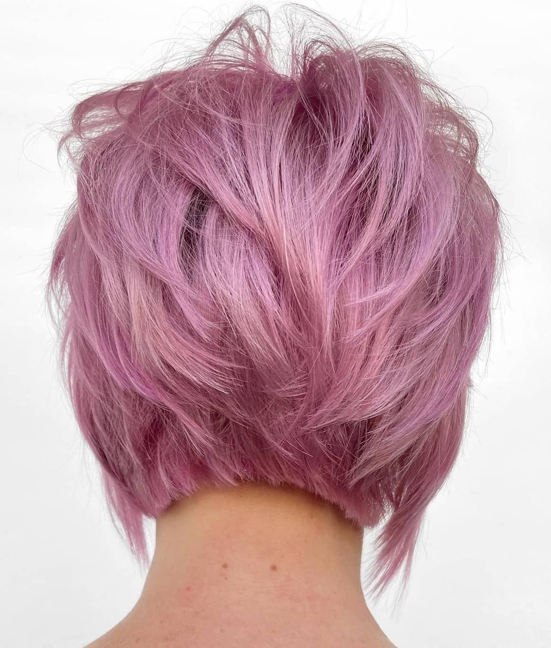 Hairstyles with short layers - short haircuts with fine and thick hair