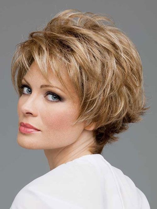 The short -layer hairstyle for women is more than 50