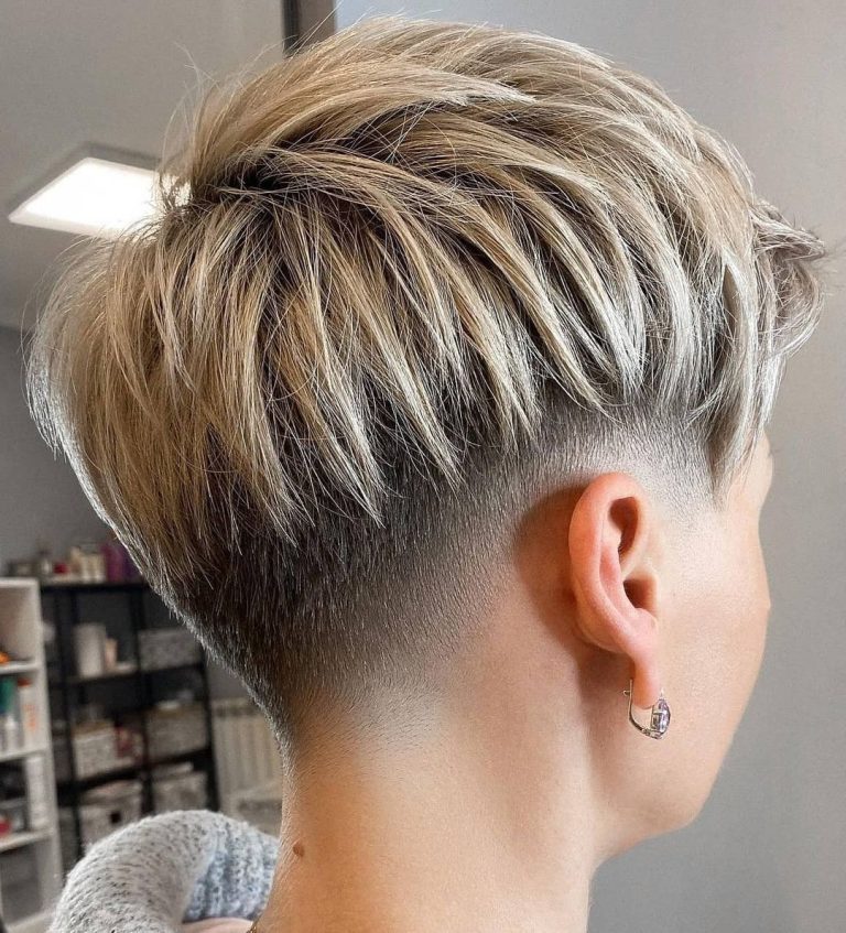 10 Short Layered Hairstyles – Bobs & Pixies with a Modern Twist