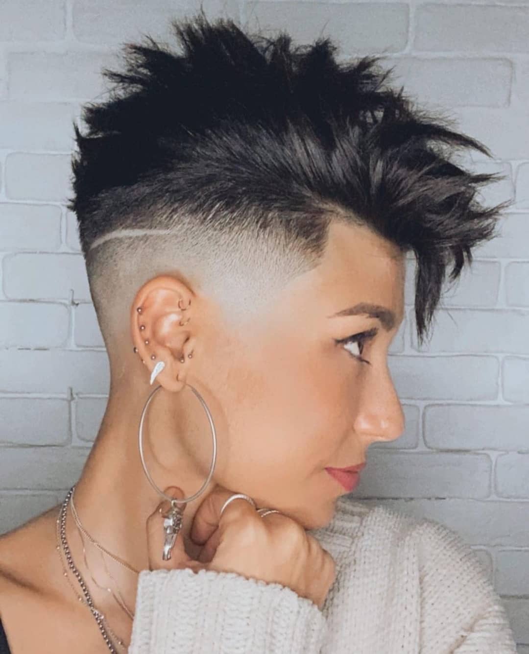 Short haircuts for women - cold hairstyles Booksey haircuts