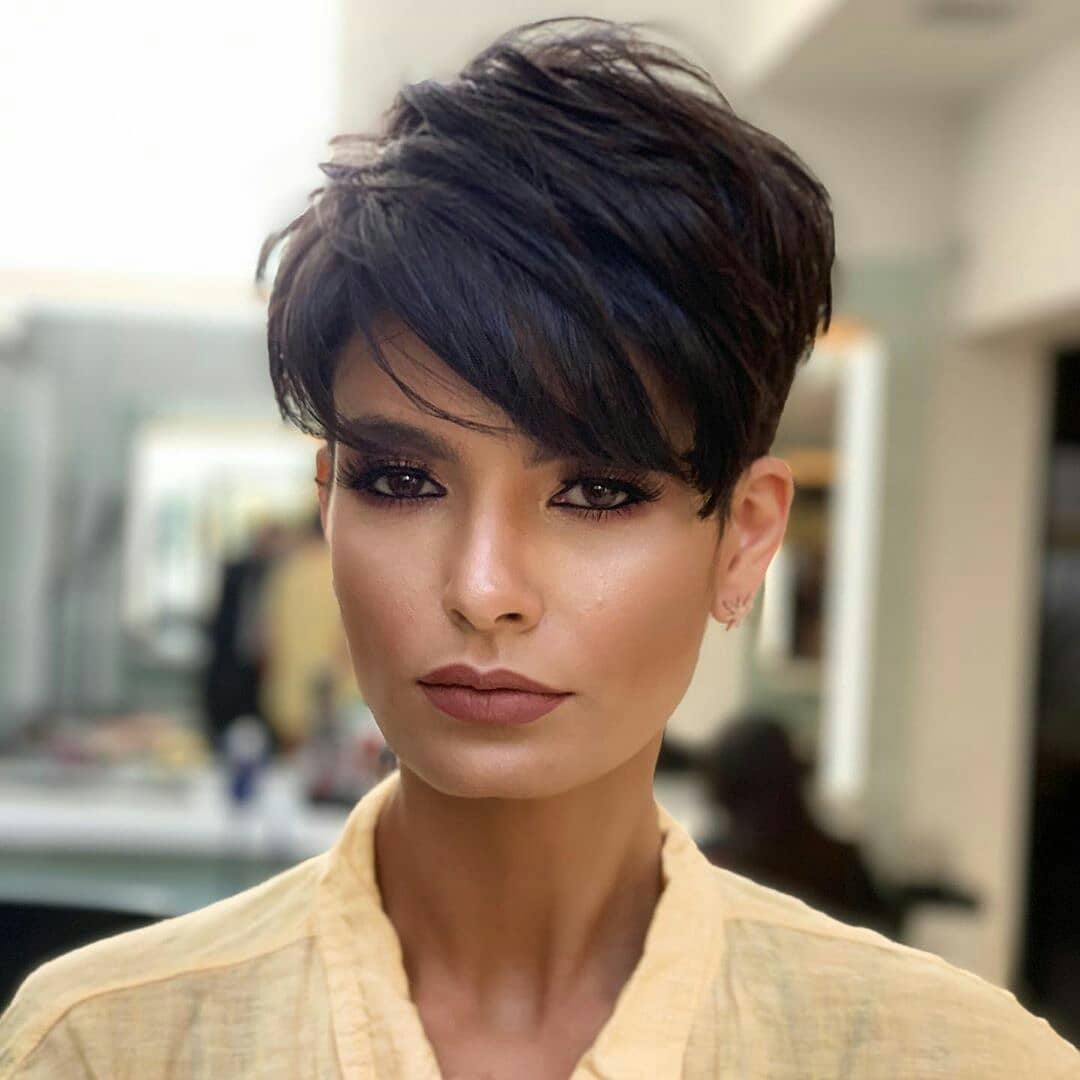 Short haircuts for women - cold hairstyles Booksey haircuts