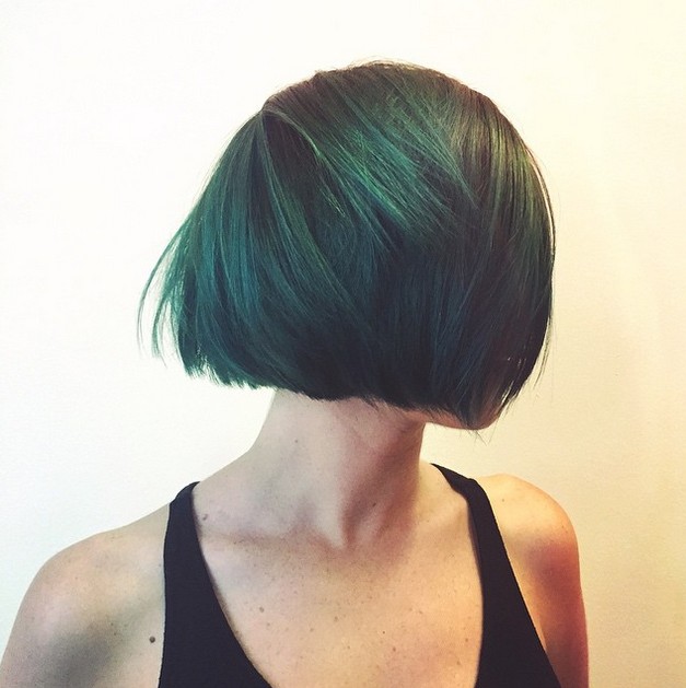 Bob Bob Bob comes out for hairdressing for round face shapes