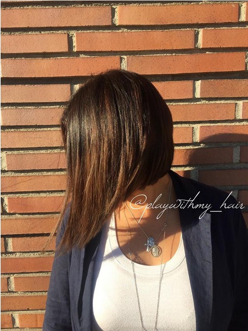 A side view of the hairstyle from Allen LongBob