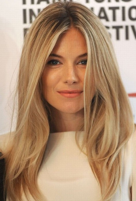 Sienna Miller Hair Style: Blonde Straight Hair