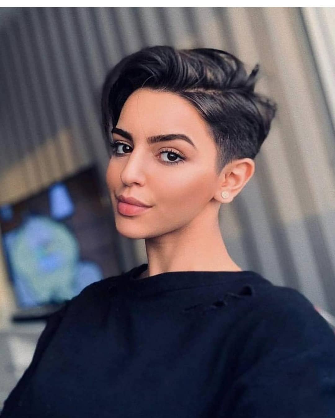 Simple hair styles with straight hair - very short hairstyle ideas for women