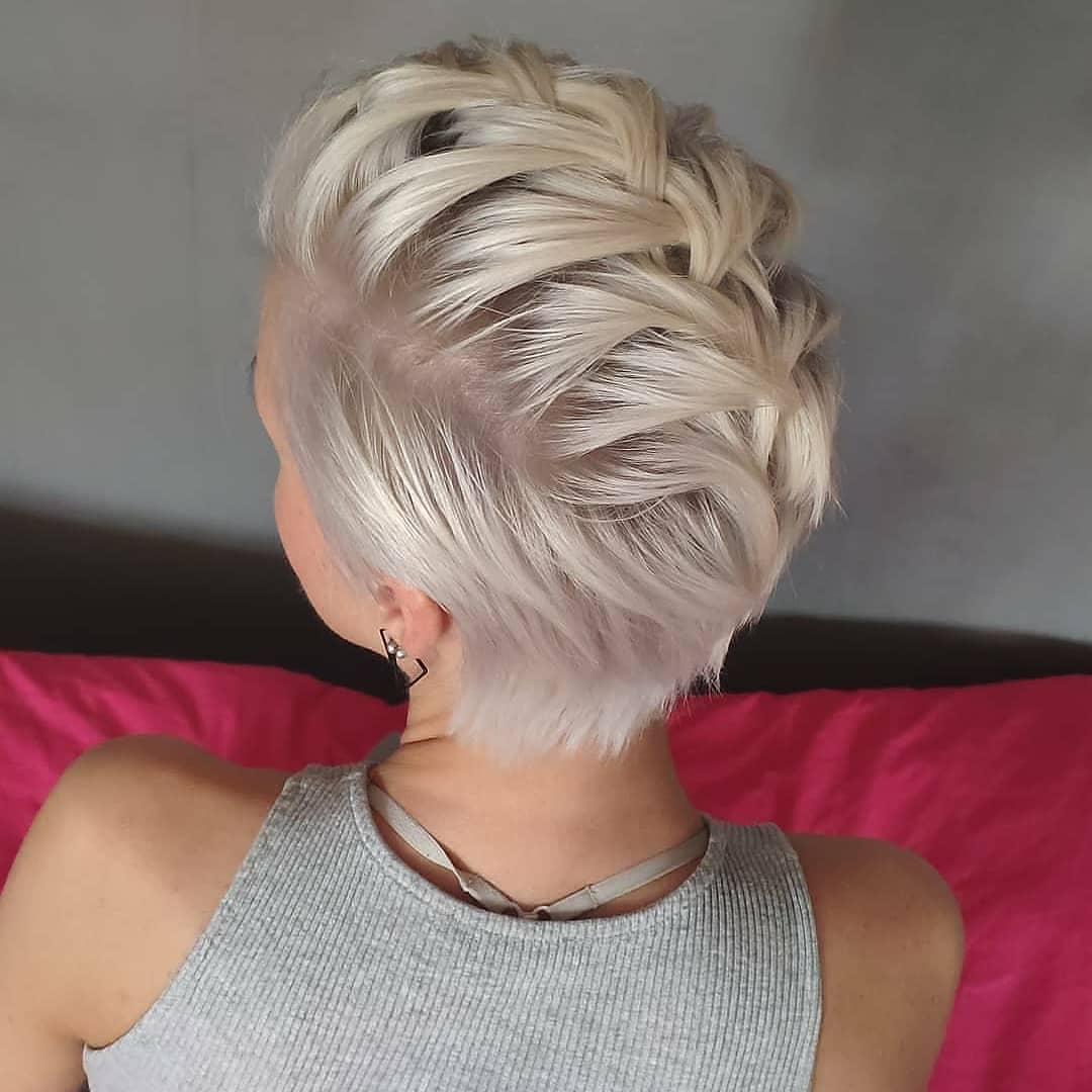 Simple hair styles with straight hair - very short hairstyle ideas for women