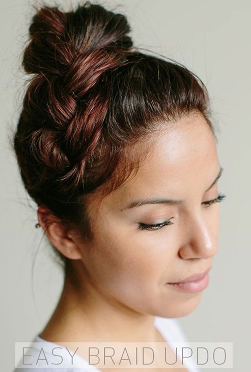 Simple and easy hairstyles are hurt