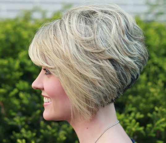 12 Stacked Bob Haircuts: Short Hairstyle Trends