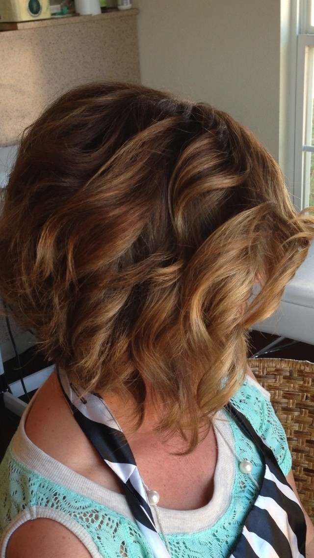 Bob hairstyle stacked: short curly haircuts for women