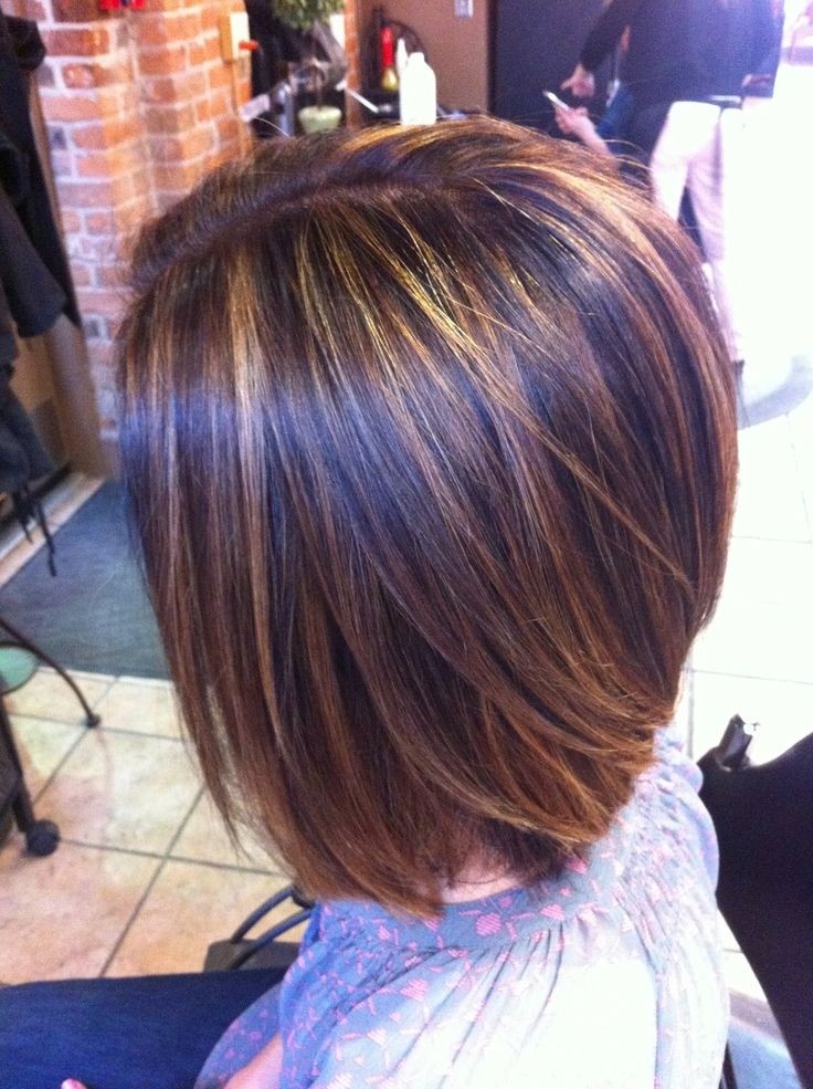 Bob hairstyle stacked for straight hair: the most prominent events