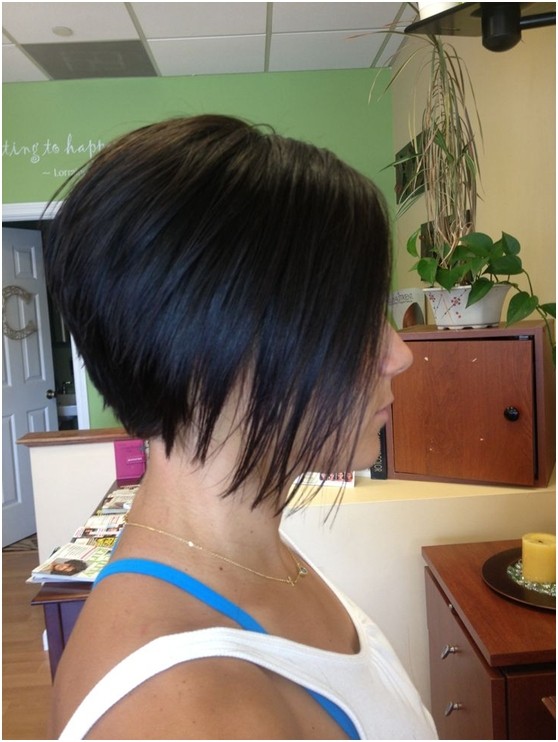 Show hairstyles stacked Bob