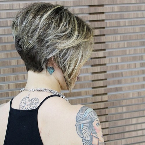 Straight hairstyles Bob with thick hair - the story of a short poem for women 2016