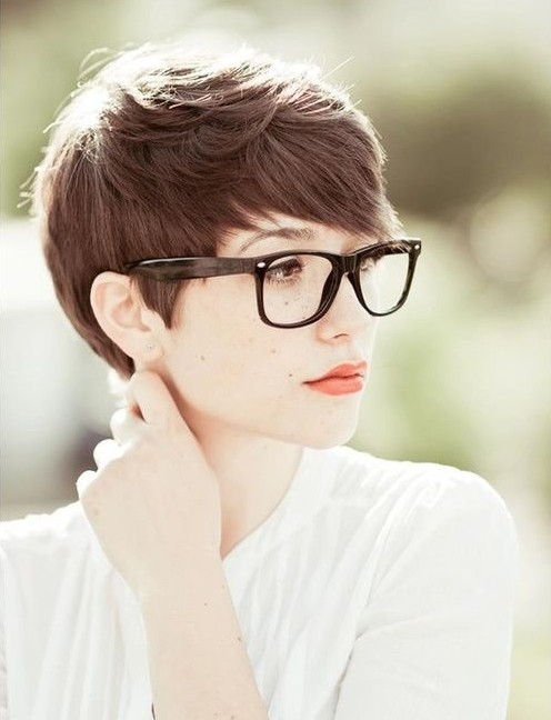 Right brown haircuts for the fall 2014-2015