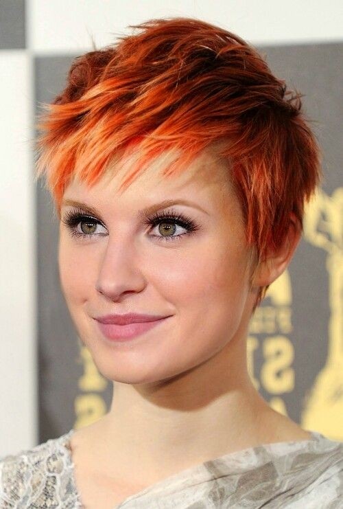 Pixable haircuts with straight layers: a short red hairstyle