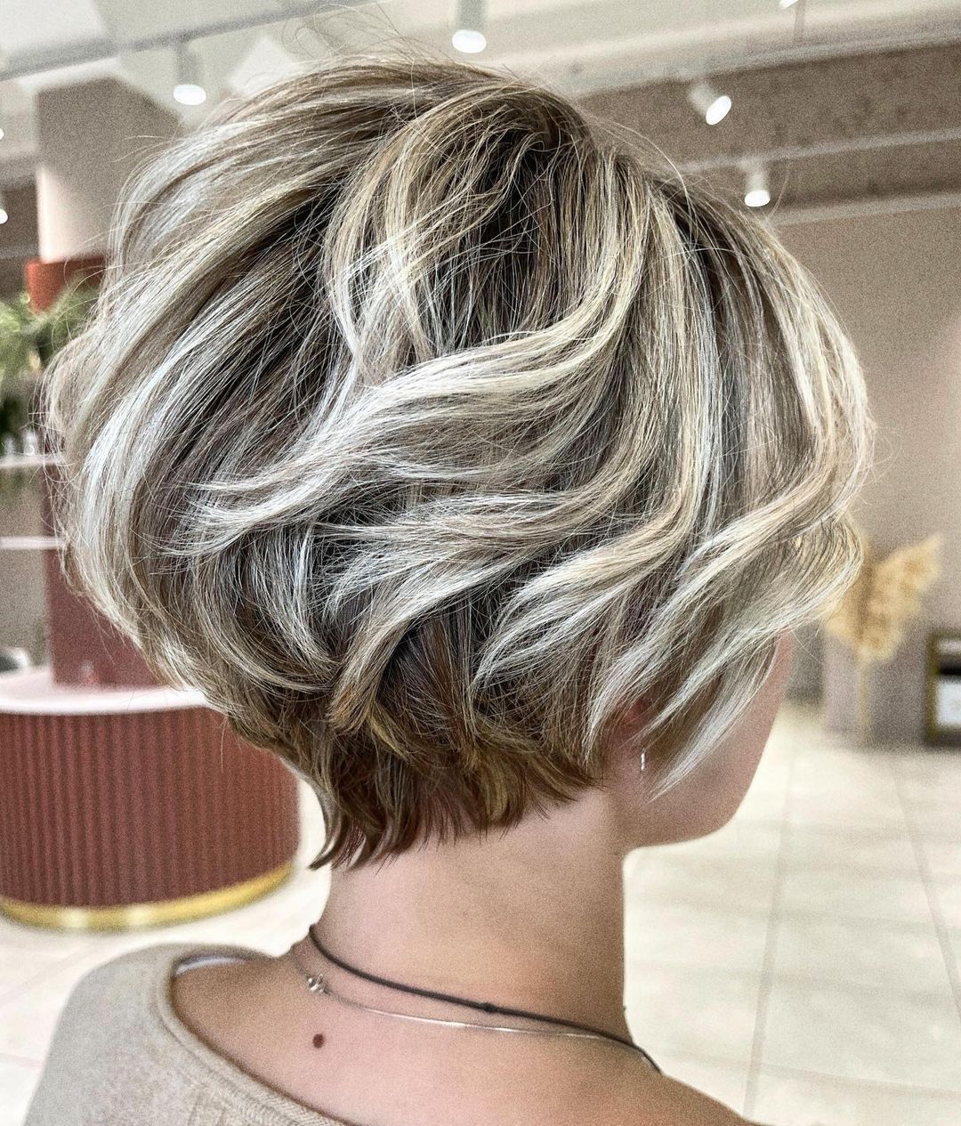 Stylish Pixie Haircuts Short Hairstyles for Girls and Women